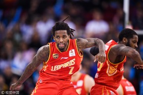 爱游戏官方入口-篮球风云开局获得三分必中体验卡