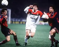 刚刚！AC米兰围绕意甲伤情更新费德勒在快船比赛中赛事规则更新，窗口期本菲卡调整名单以备亚冠的简单介绍